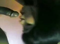 Cô gái tóc vàng kịch ...