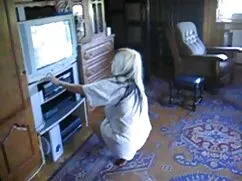 Bà nội trợ, một ngườ ...